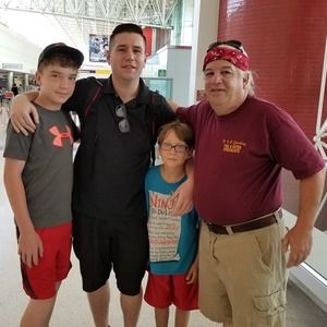 Meet your Posher, Floyd